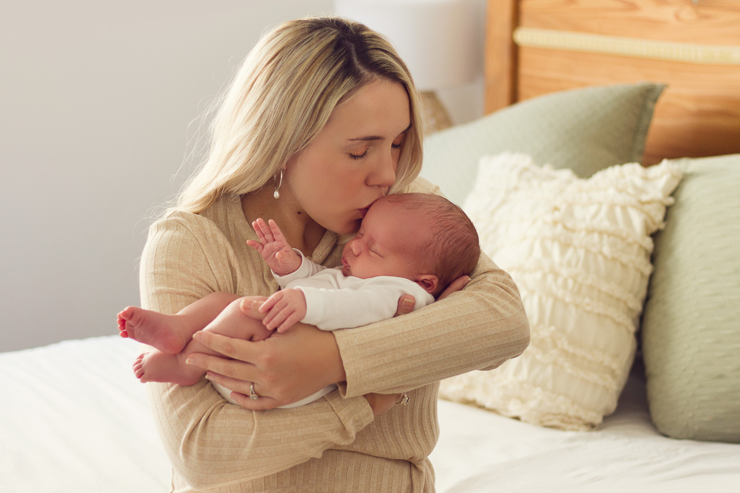 premier-best-photographer-cape-town-newborn-2026-2586